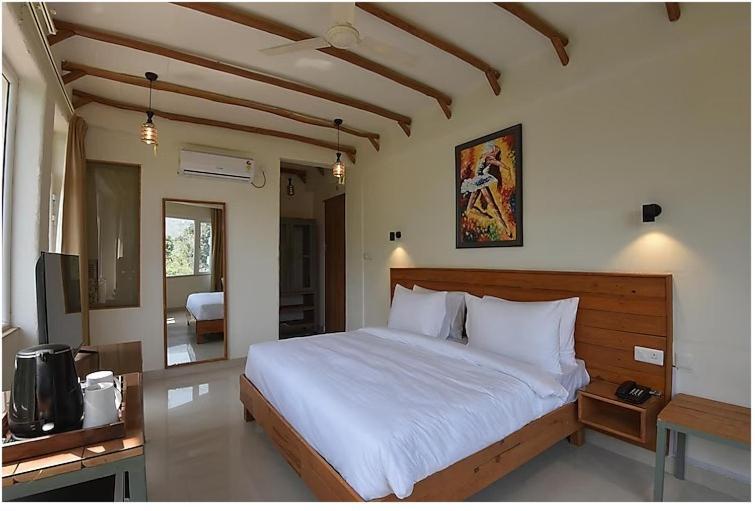 Ekawa Ganga By Lawrence Hotels Rishīkesh Esterno foto